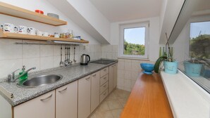 Apartment - Apartments Ana - 50m From Sea (Supetar)