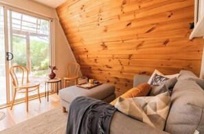 Fernseher, Kamin
