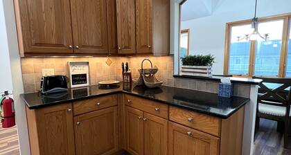 Newly Renovated 4BR 2BA Ocean Block Bay View Ship Bottom Home Central Location