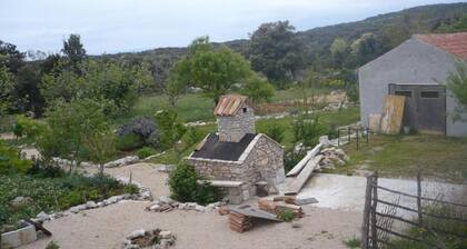 Holiday Houses, Villas Old Stone - Parking
