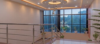 Itsy Hotels Kashi Grand, BHU