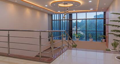 Itsy Hotels Kashi Grand, BHU