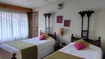 9 chambres, bureau, Wi-Fi, draps fournis