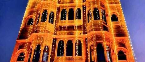 숙박 시설 정면