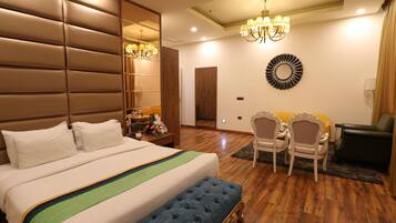 Superior-Zimmer | 1 Schlafzimmer, Zimmersafe, Verdunkelungsvorhänge, kostenloses WLAN