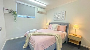 3 bedrooms, iron/ironing board, travel crib, free WiFi