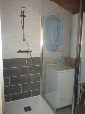 Dusche, Haartrockner