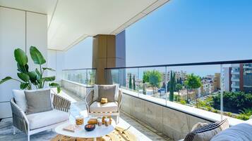 Huoneisto | Terassi/patio