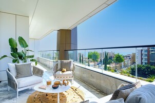 Apartment | Terrace/patio