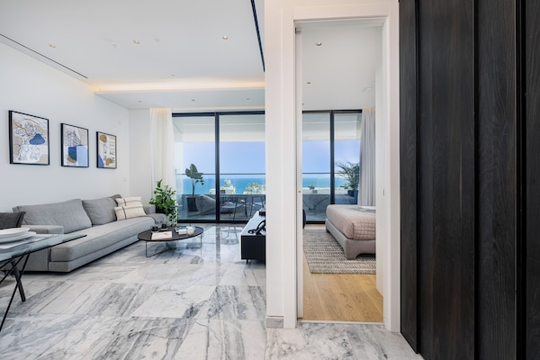 Lyxlägenhet | Vardagsrum | Smart-tv, Netflix och streamingtjänster