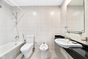 Classic Apartment | Bathroom - Silkhaus Dec Tower, Dubai Marina (Dubai)