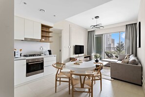 Executive Apartment | Dining room