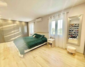 5 camere