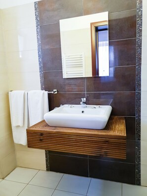 Bathroom - Vila Ami (Constanta)