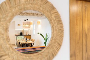 Villa | Living area | Smart TV, printers