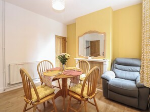 Dining - Sole Bay Cottage (Lowestoft)