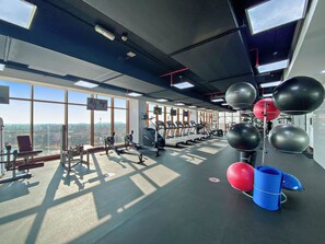 Gym - Silkhaus Palm Views West, The Palm Jumeirah Dubai (Dubai)
