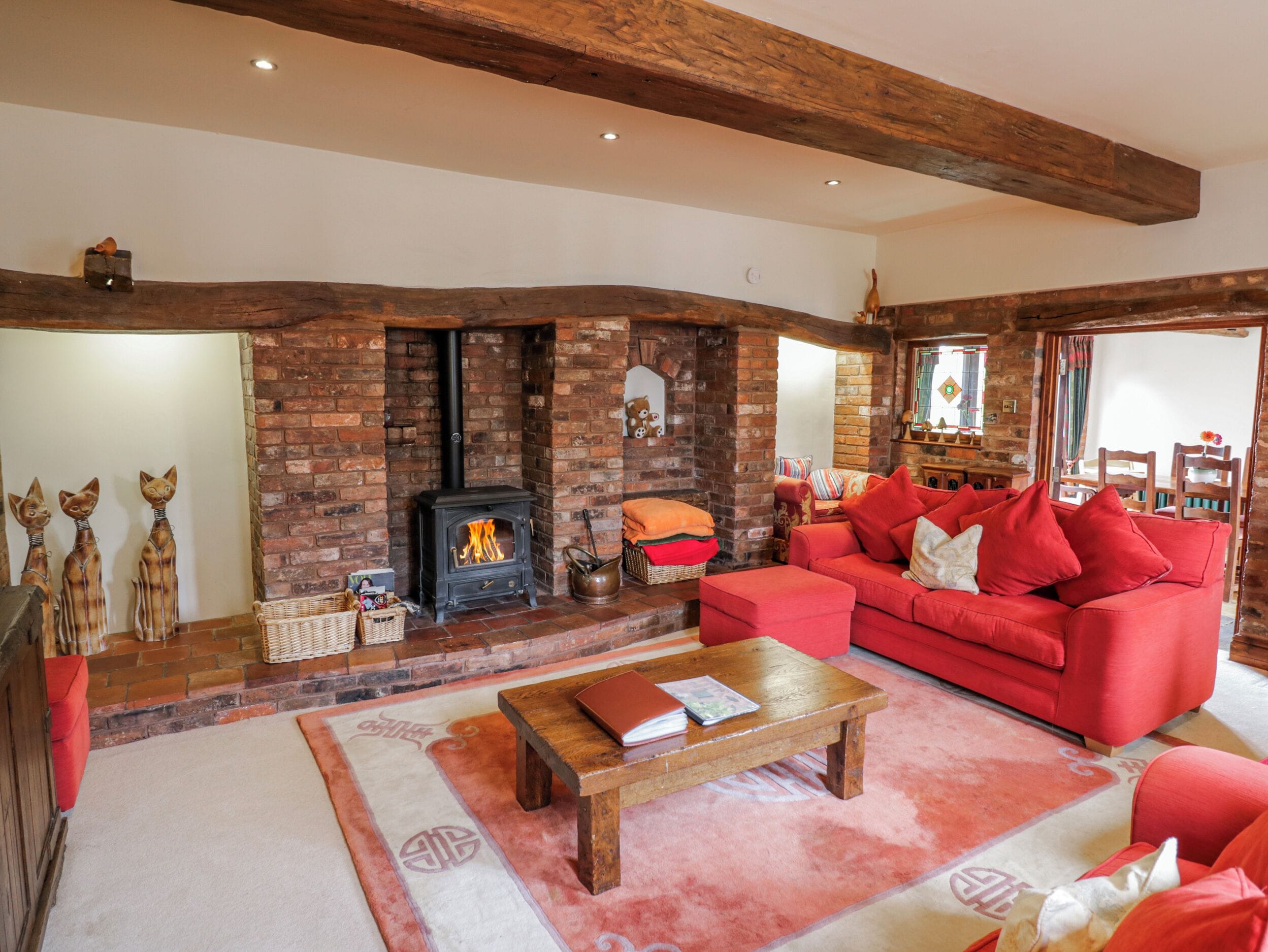 Cottage | Interior