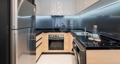 Destiny63 Ekamai Apartment