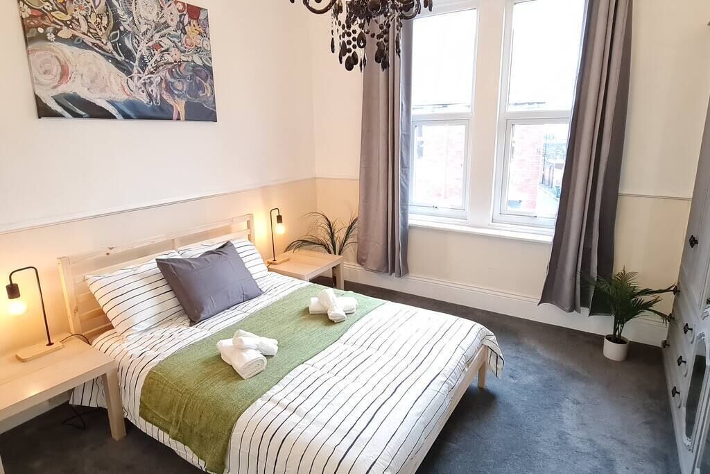 3 bedrooms, iron/ironing board, WiFi