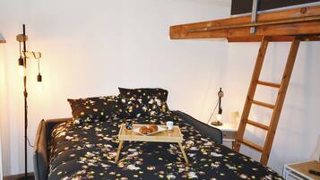 1 chambre, fer et planche à repasser, Wi-Fi, draps fournis