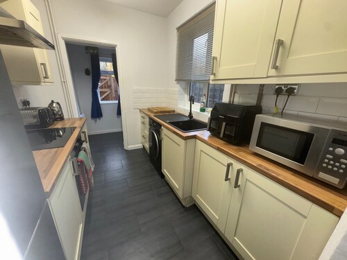 a Quiet Semi Rural Property Located in Bolsover