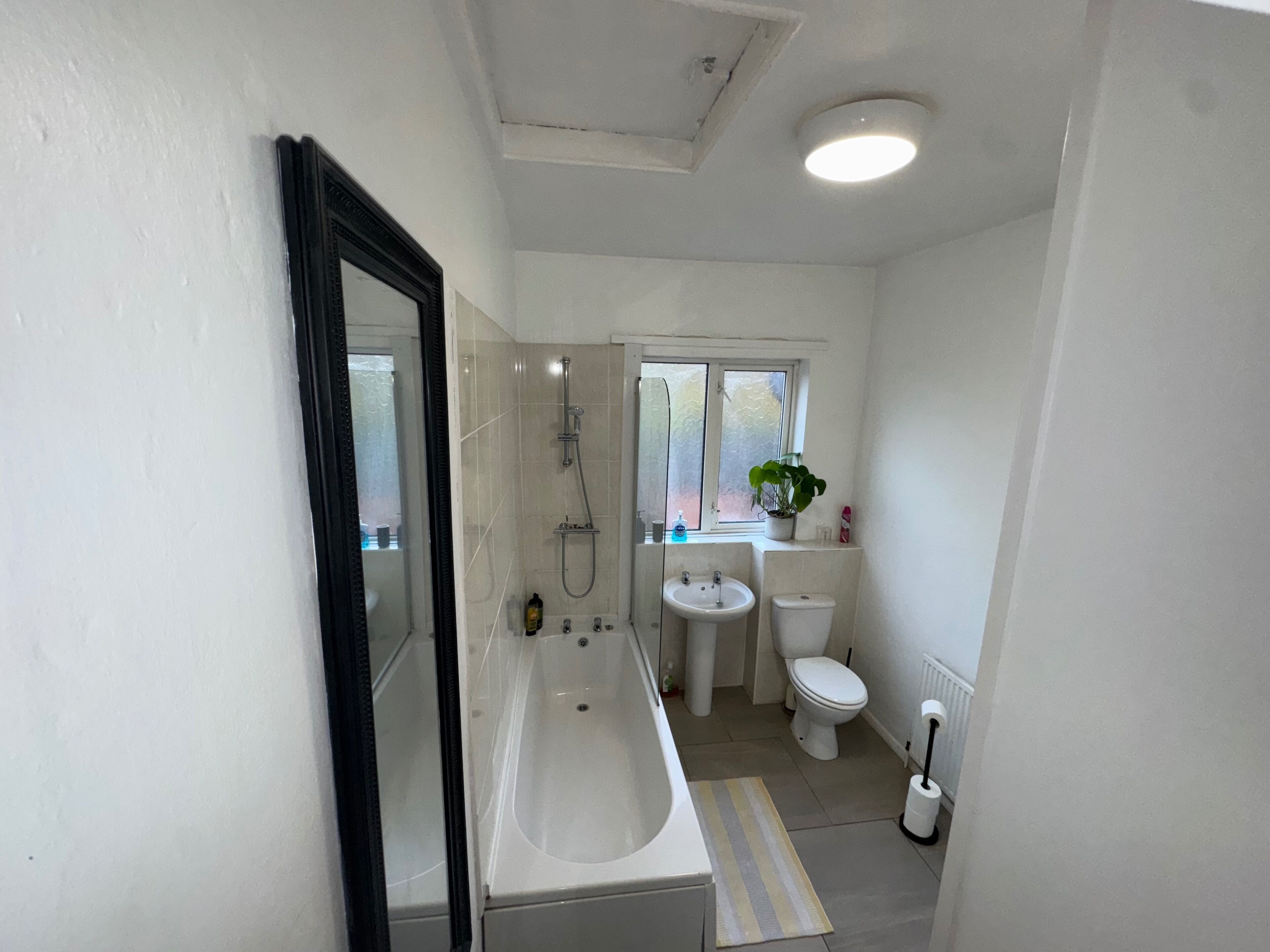 花灑/浴缸組合、浸缸、風筒、提供毛巾