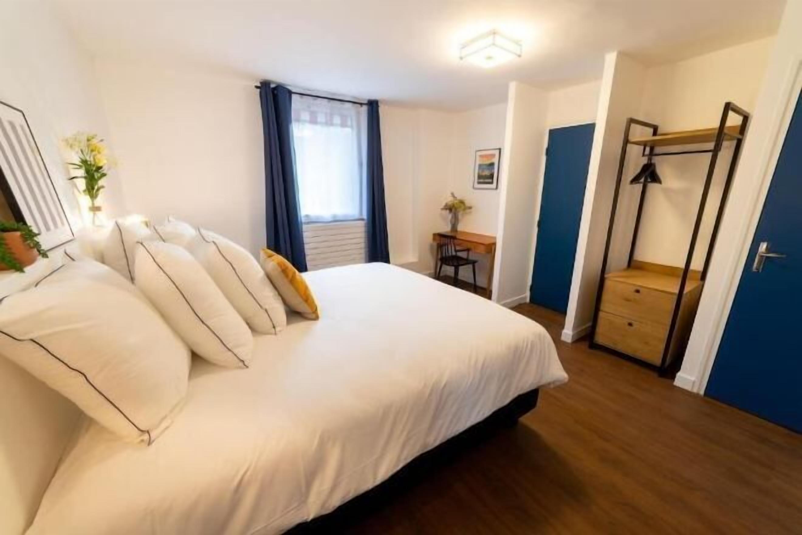 Wi-Fi gratuit, draps fournis