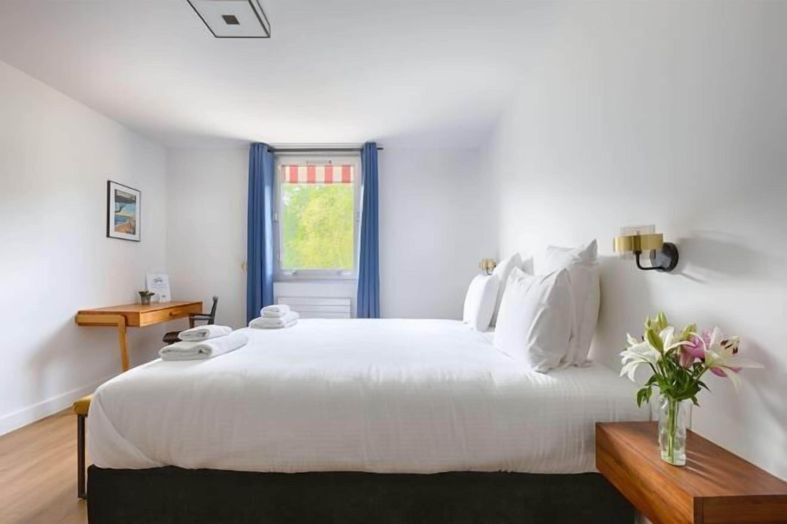 Wi-Fi gratuit, draps fournis