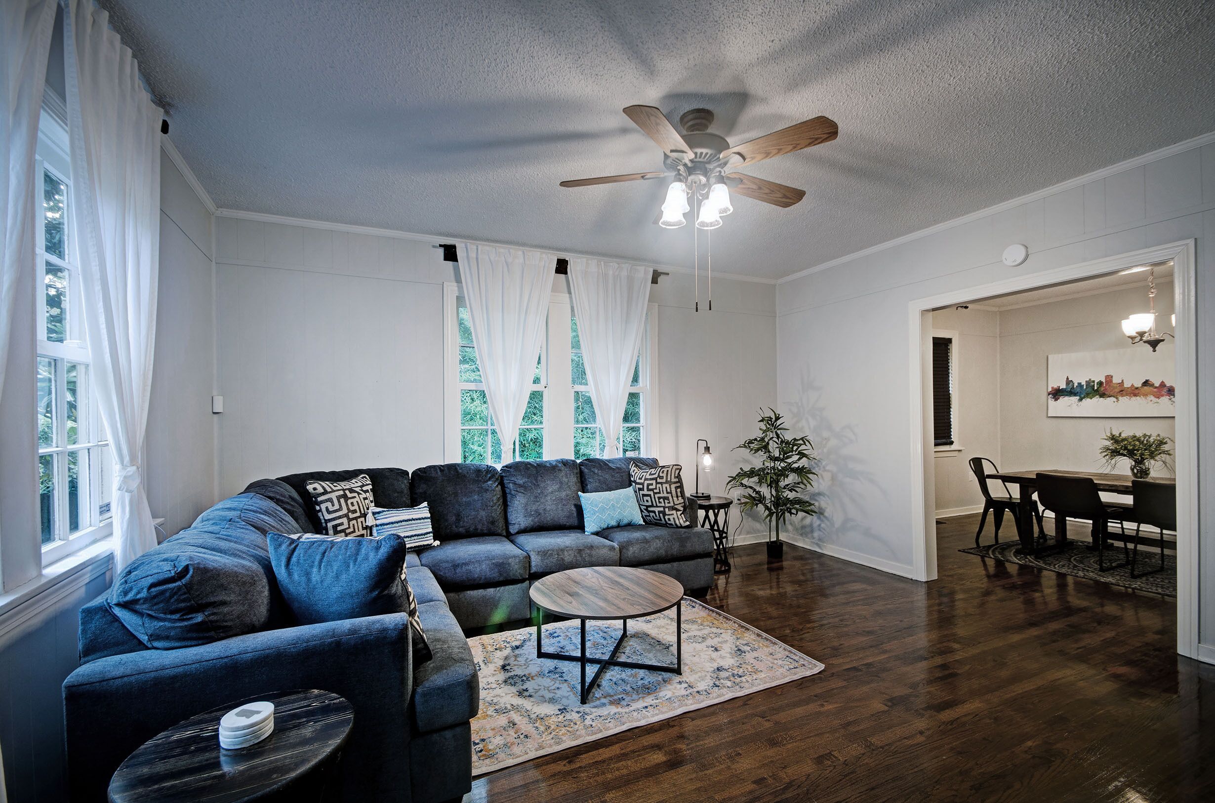 Two Bedroom Home Walkable to Downtown Fondren