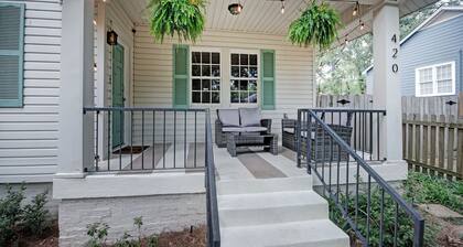 Walk to Downtown Fondren | King Beds