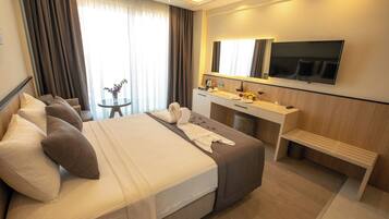 1 bedroom, in-room safe, soundproofing, free WiFi