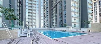 LUX  The Executive Sobha Suite 2