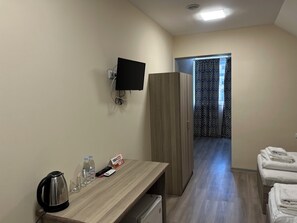 Doppel- oder Zweibettzimmer
