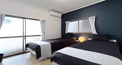 Popular Osaka Bay Area】 10 minutes to USJ by boat! 8 minutes to Expo site by train! Kaiyukan and Legoland are a 6-minute walk away! Limousine bus stop to Kansai Airport nearby!