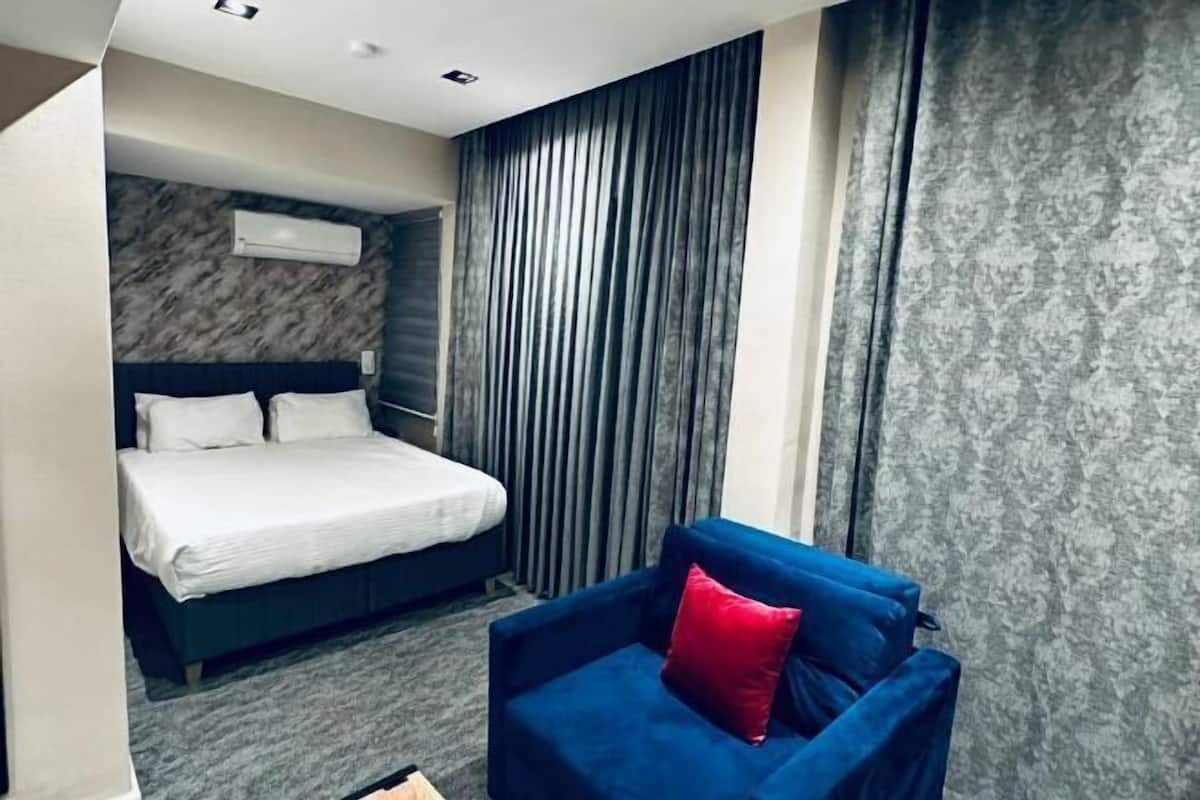 1 habitación y ropa de cama hipoalergénica