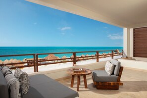 Preferred Club Master Suite Ocean Front | Beach/ocean view - Secrets Playa Blanca Costa Mujeres - Adults Only - All Inclusive (Costa Mujeres)