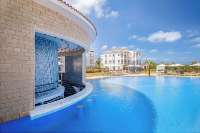 Radisson Blu Residences, Saidia