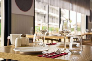 Frokost serveres