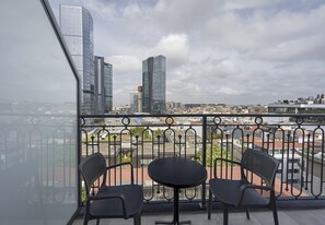 Deluxe Room, 1 King Bed with Sofa bed, City View (Balcony) | Balcony