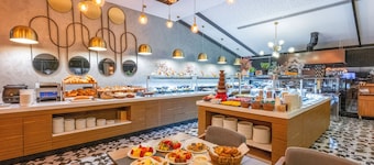 Ramada Encore By Wyndham Istanbul Sisli