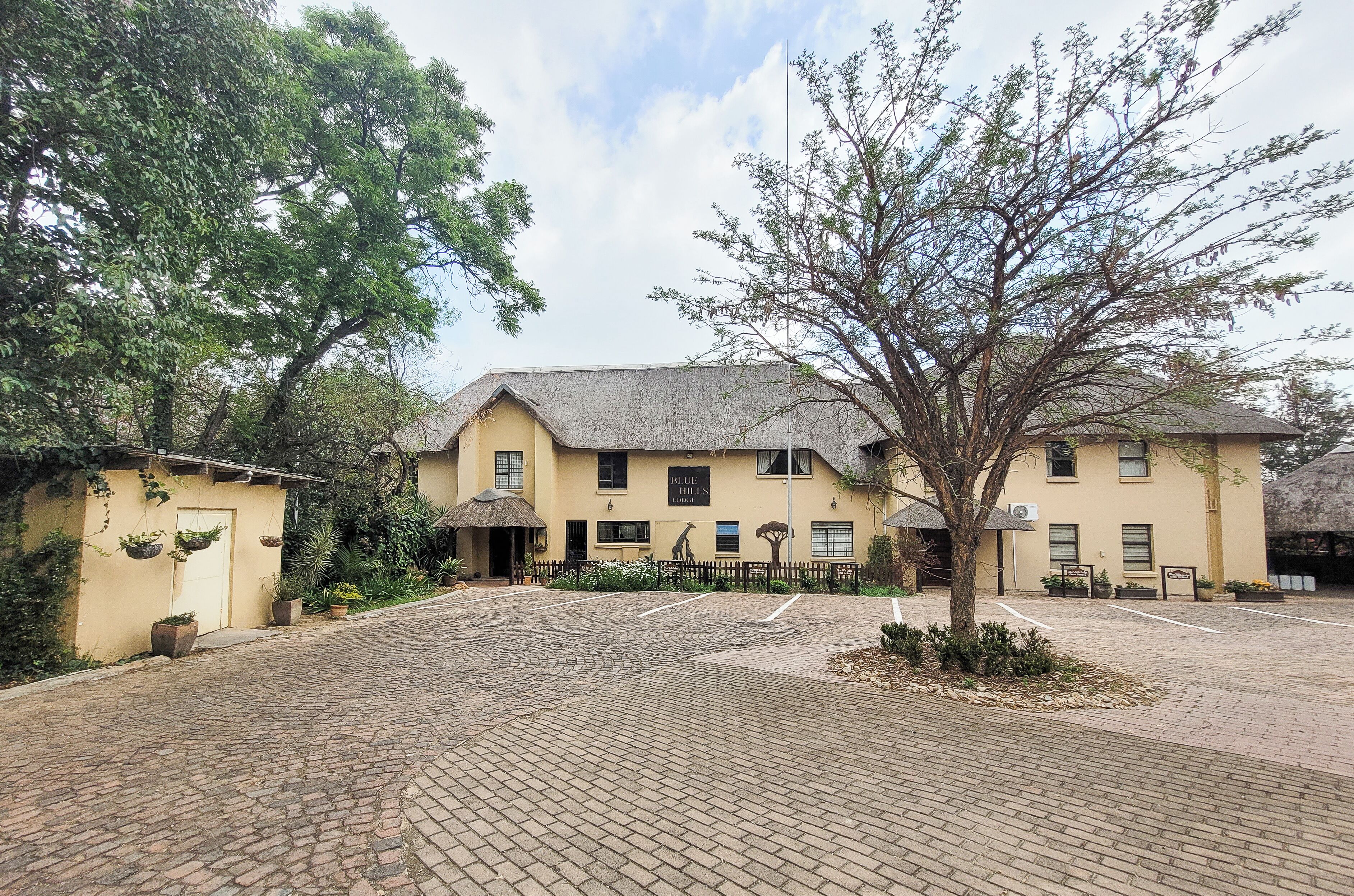 Fachada de la propiedad