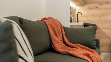 Deluxe Room | Premium bedding, pillowtop beds, individually decorated