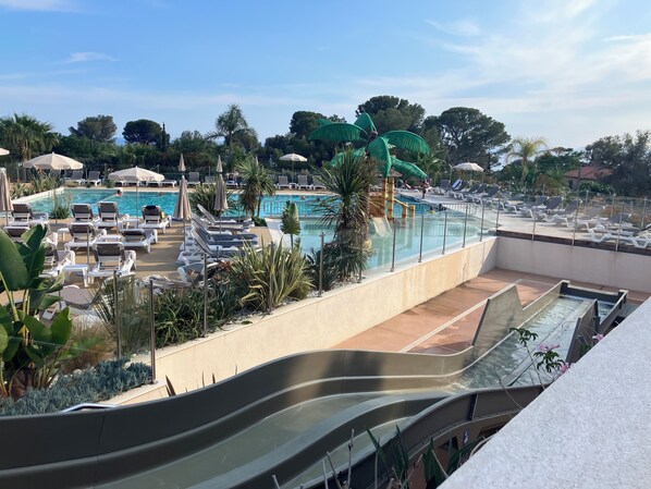 Pool - Mobil-home Neuf Avec Terrasse vue mer Exceptionnelle (Saint-Raphaël)