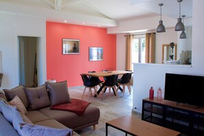 Smart-TV, Stereoanlage