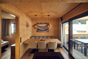 Dining - 5807 Alm-Lodge set Ski-in-out (Gargellen)