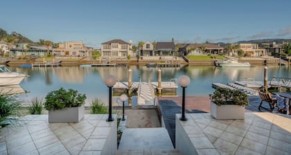 Sunset View - Pauanui Waterfront Home