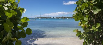 Luxurious Spacious Contemporary  two bedroom unit