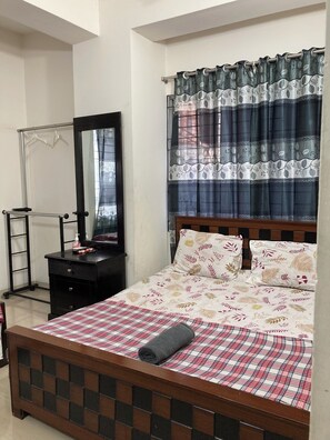 Economy Double Room | Hypo-allergenic bedding, soundproofing, free WiFi