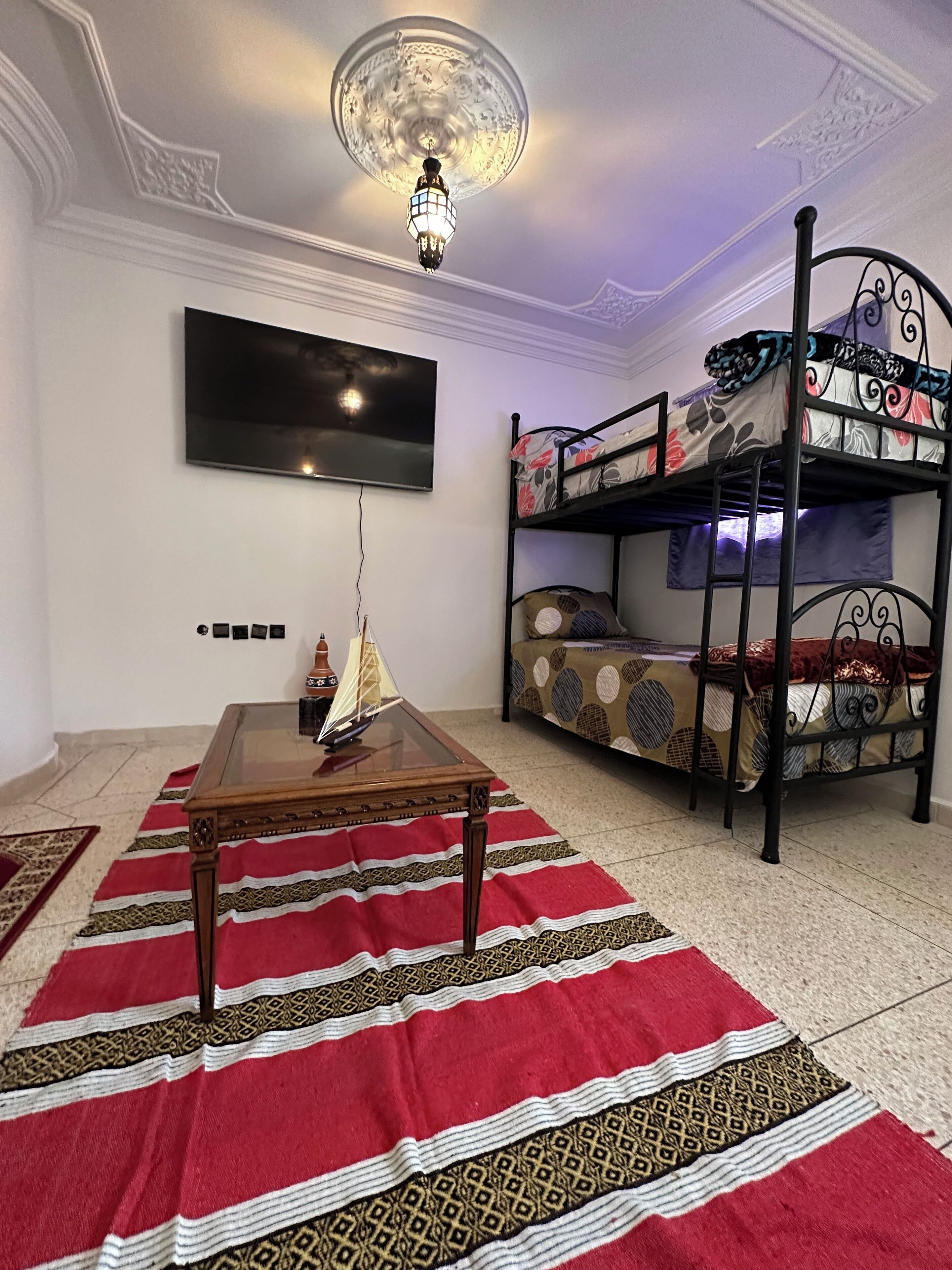 Photo - Dinosaur Anza Surf House